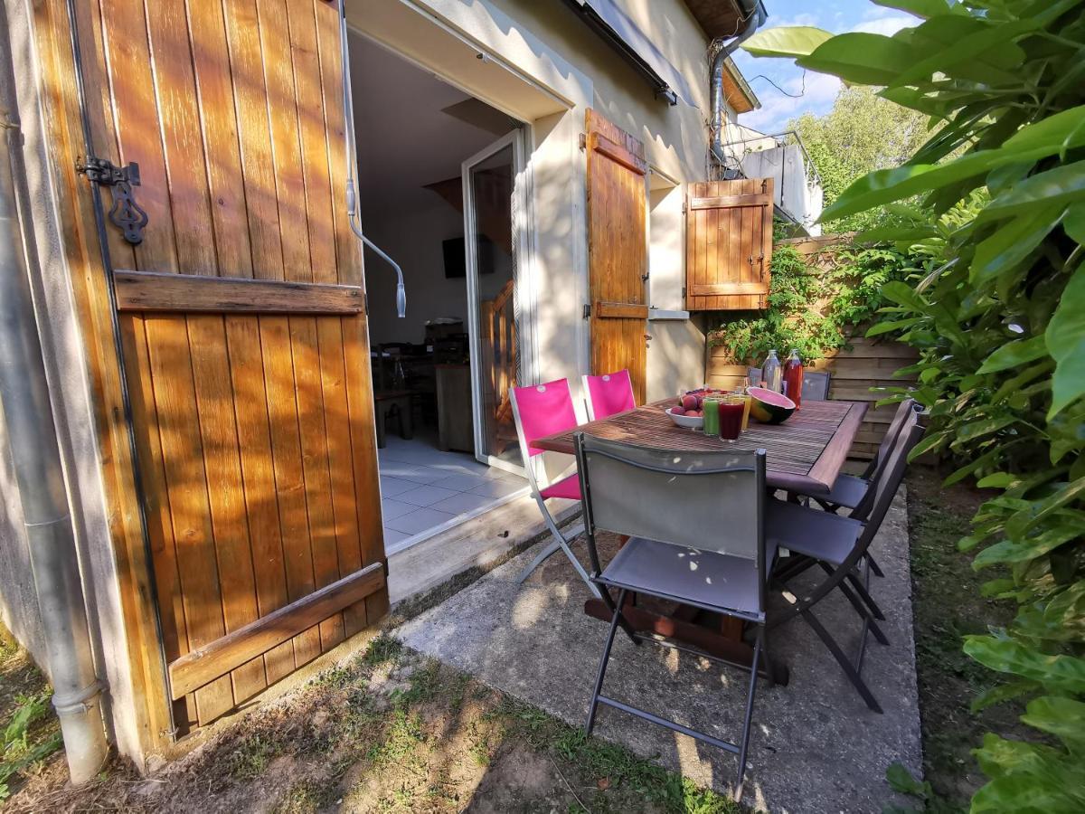 Saint-Geniez-dʼOlt Au 11 T3 Duplex, Village Vacances, Piscines, Parking מראה חיצוני תמונה